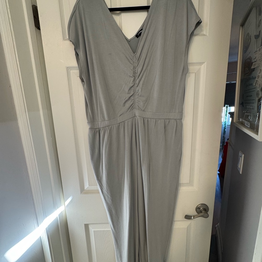 Elegant Women's Jumpsuit